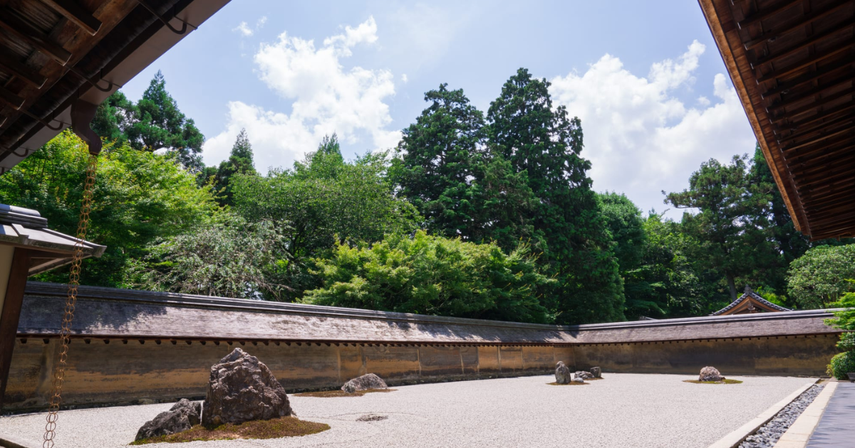 京都的世界文化遺產：龍安寺，由石庭觀景返回內心平靜